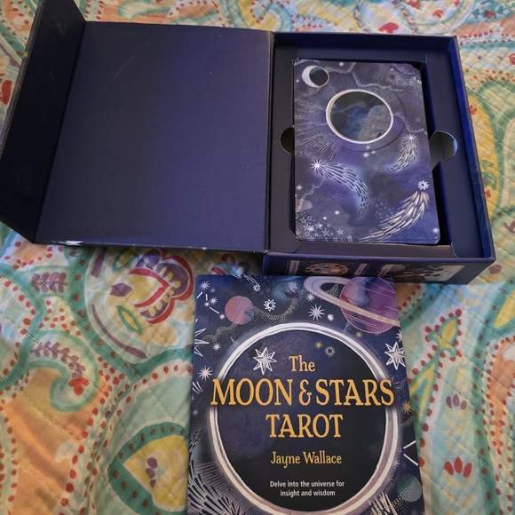 Just In Time For Halloween The Moon & Stars Tarot Deck - Picture 2 of 4